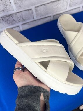 UGG • Zayne Crossband Jasmine Leather Platform Slide Sandals Size 8